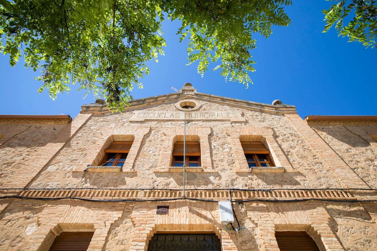 Apartamentos Ribera Del Duero Las Escuelas Vadocondes Exterior photo